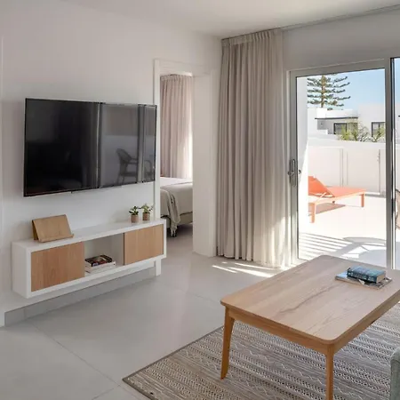 Nazaret - Adults Only Apartament *