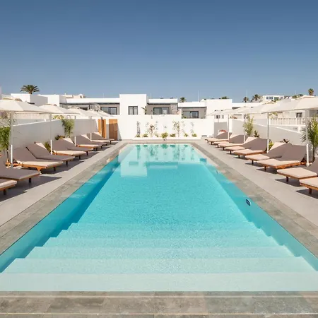 Nazaret - Adults Only