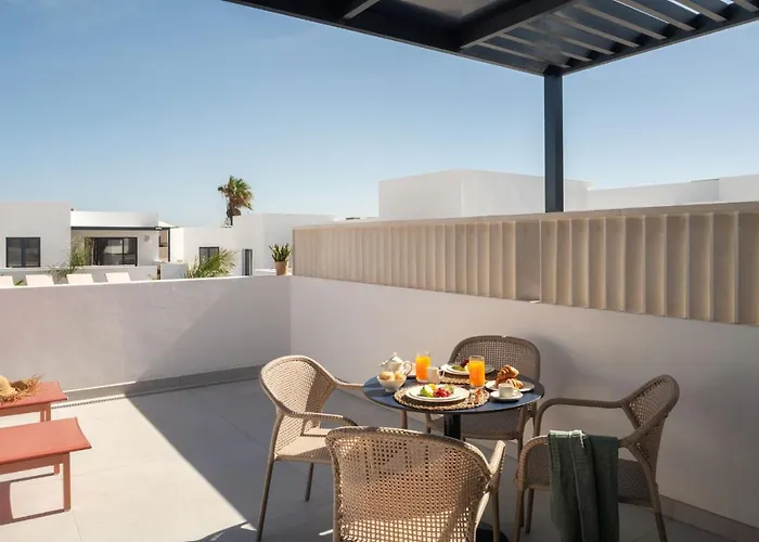 Nazaret - Adults Only