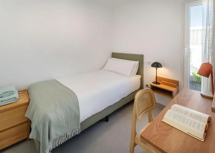 Nazaret - Adults Only